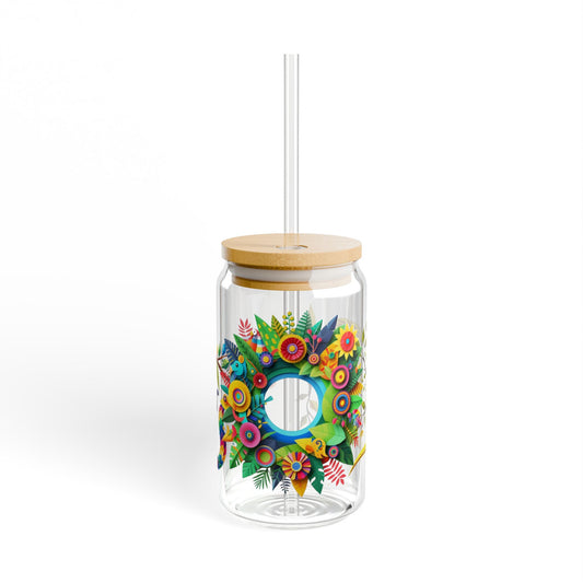 16oz sipper glass featuring a vibrant tropical design with a playful monkey and snake, complete with an eco-friendly bamboo lid. Ideal for juice bars, smoothie spots, and home drink bars, this glass brings island-inspired fun to picnics, parties, and casual gatherings.